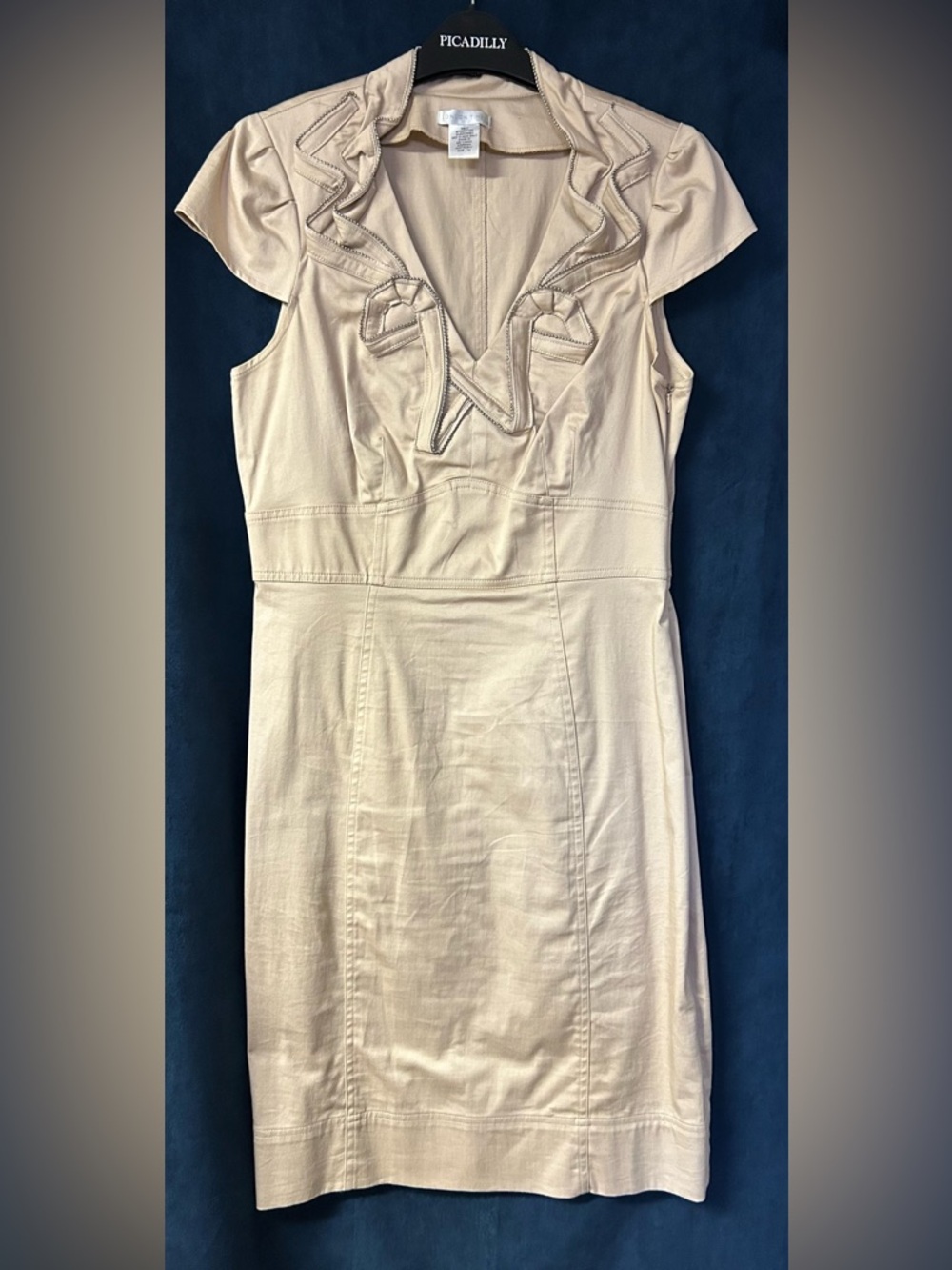 🥂 Classy London Times tan short sleeves dress size 10